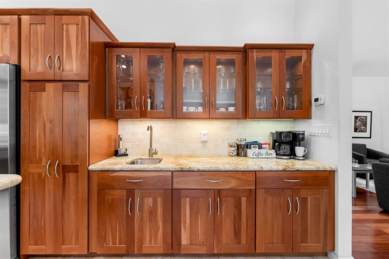 Convenient and Attractive Coffee Bar