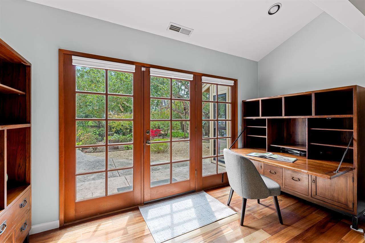 Pleasant Dedicated Office Space