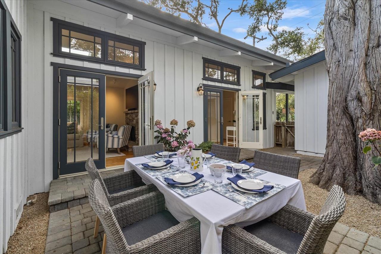 Backyard Dining for Six