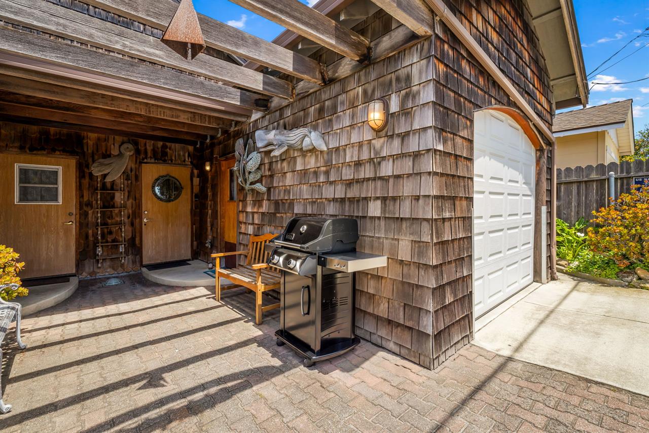 Grilling Area and Garage