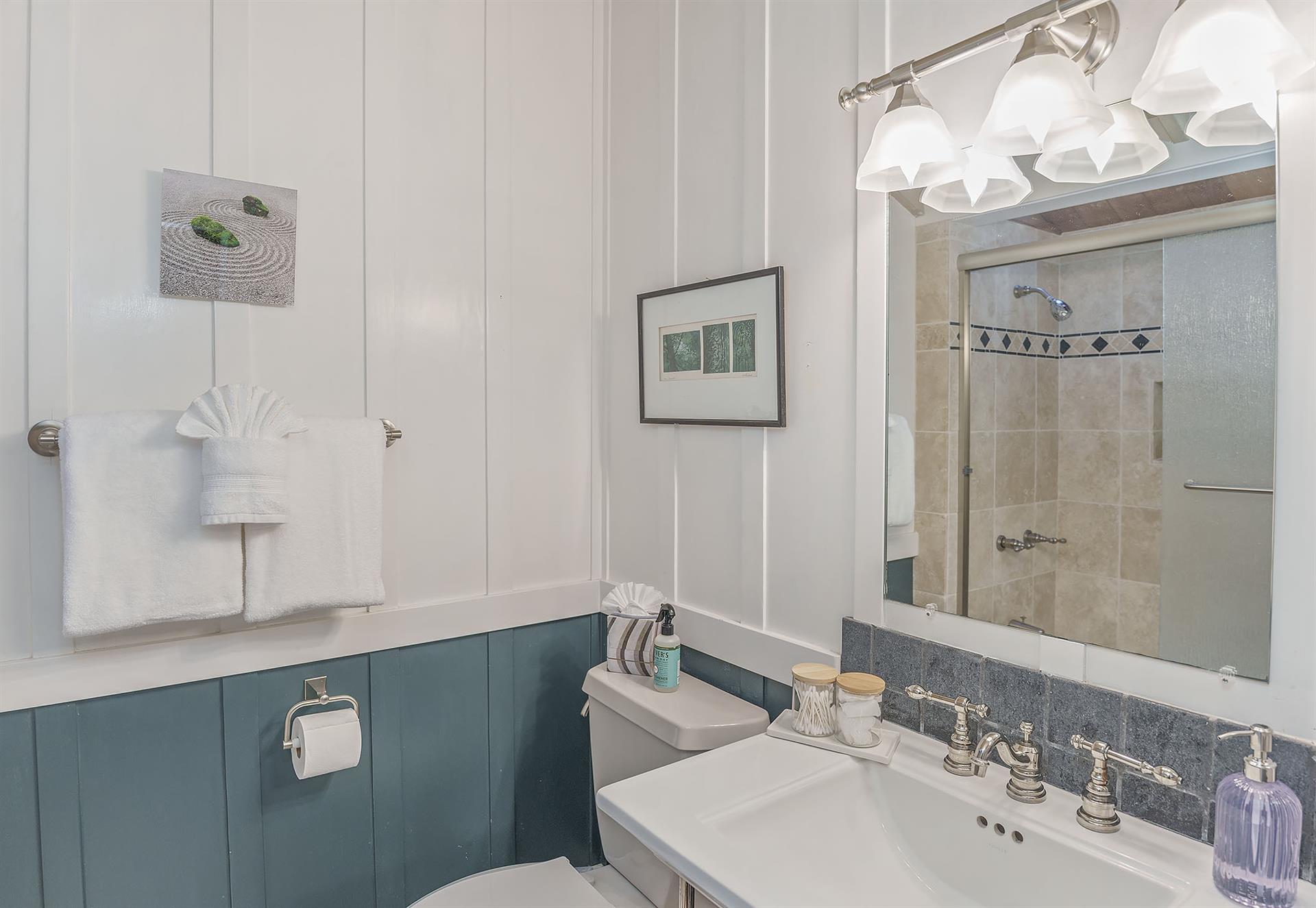 Bathroom 1  En Suite with Shower