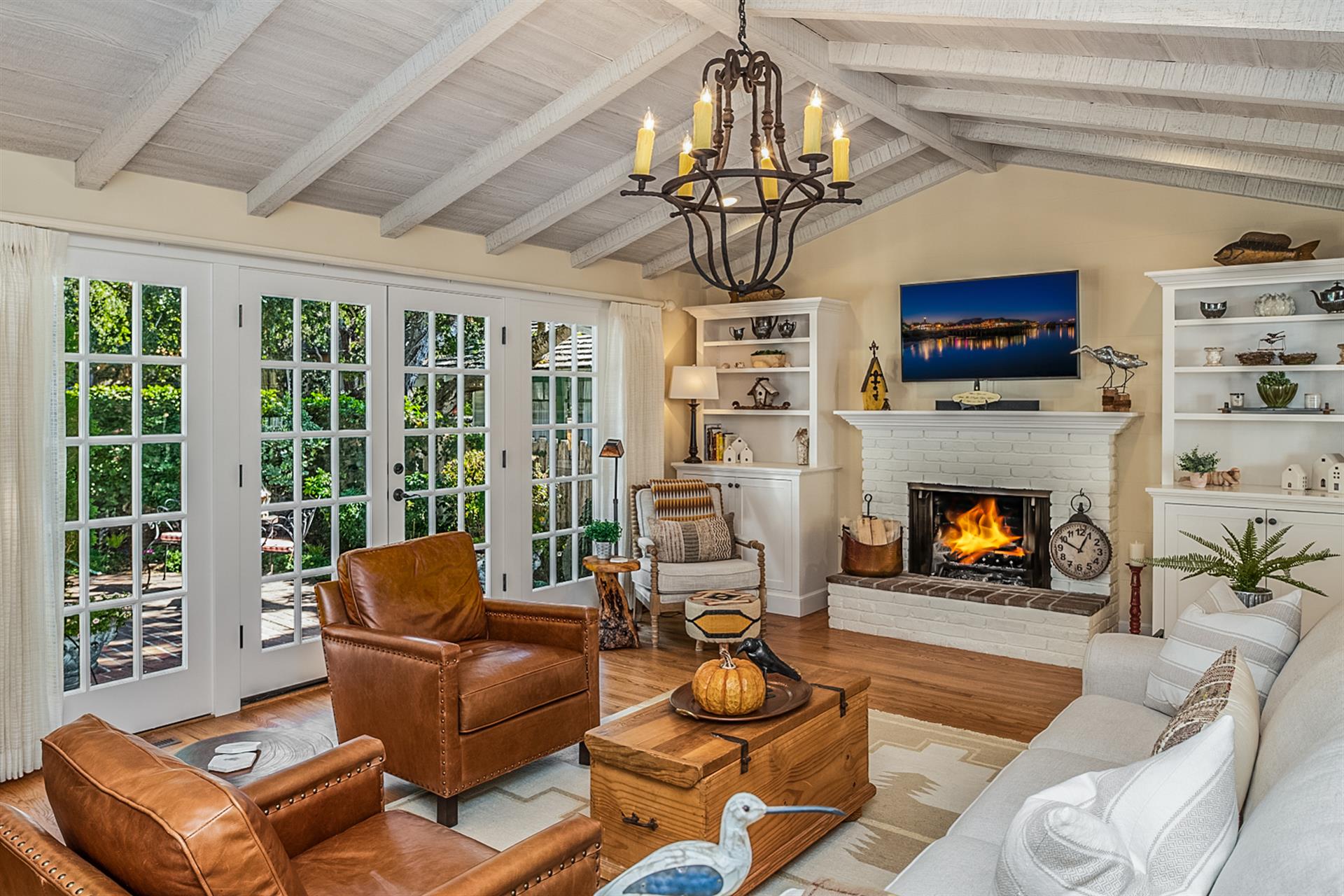 Welcome to Little Sandpiper Cottage CarmelbytheSea