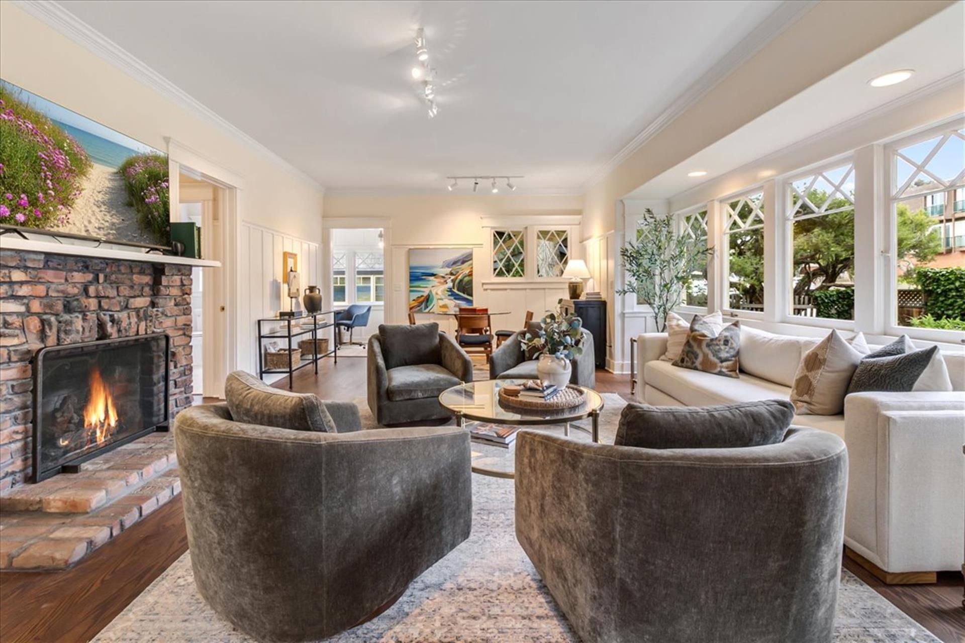 Designer Interiors that are Filled with Natural Light