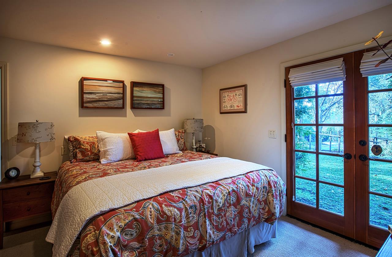 Bedroom 2 Split King with Foam Topper or 2 Twins