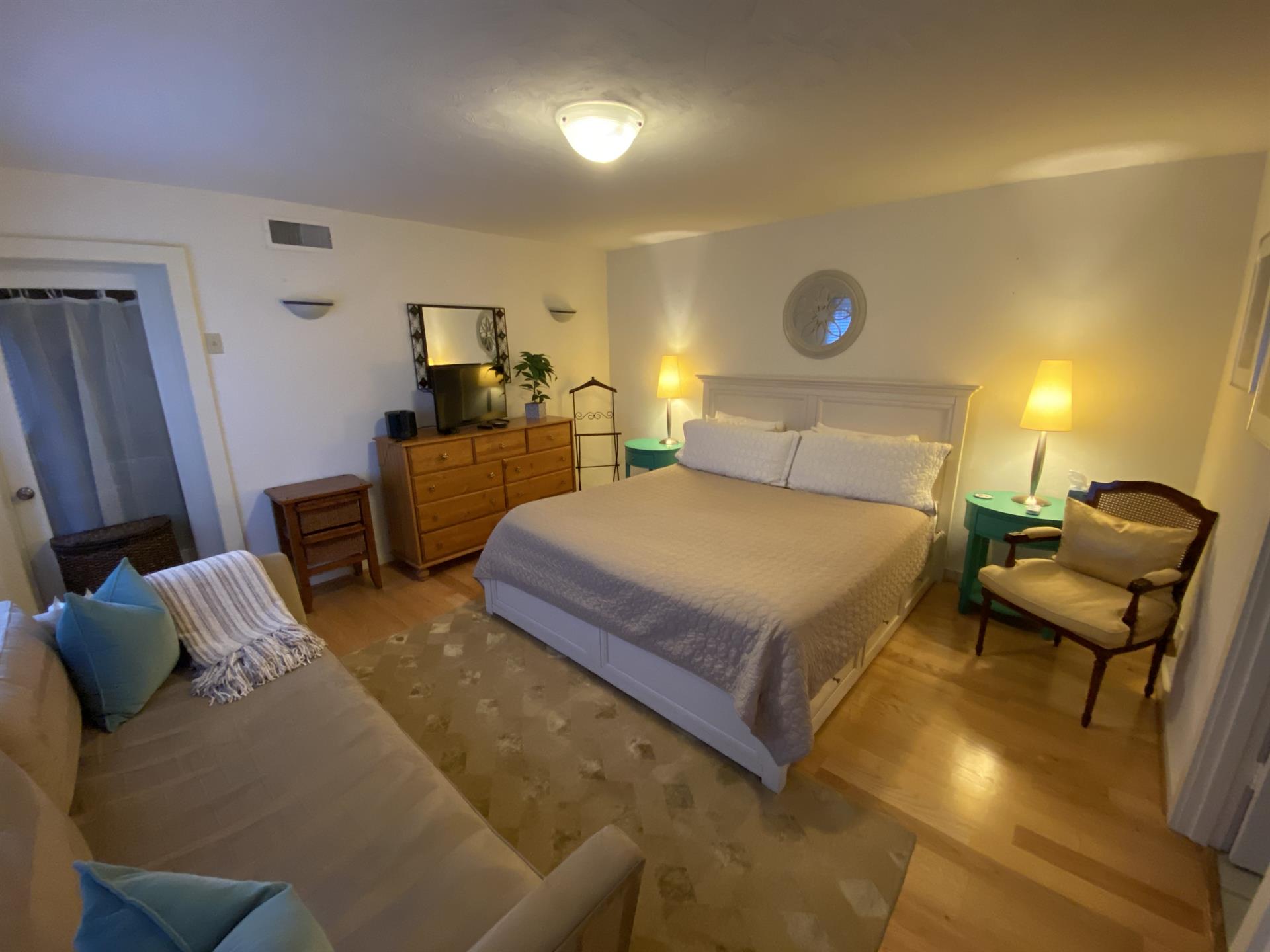 Bedroom 2  King Bed, TV, Hall Bath with ShowerOverTub