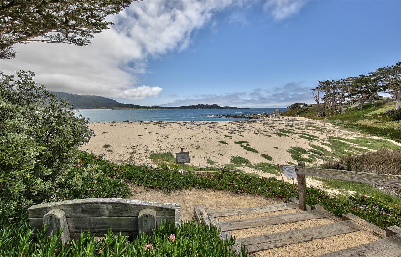 Just a Hundred Paces to Stewarts Beach