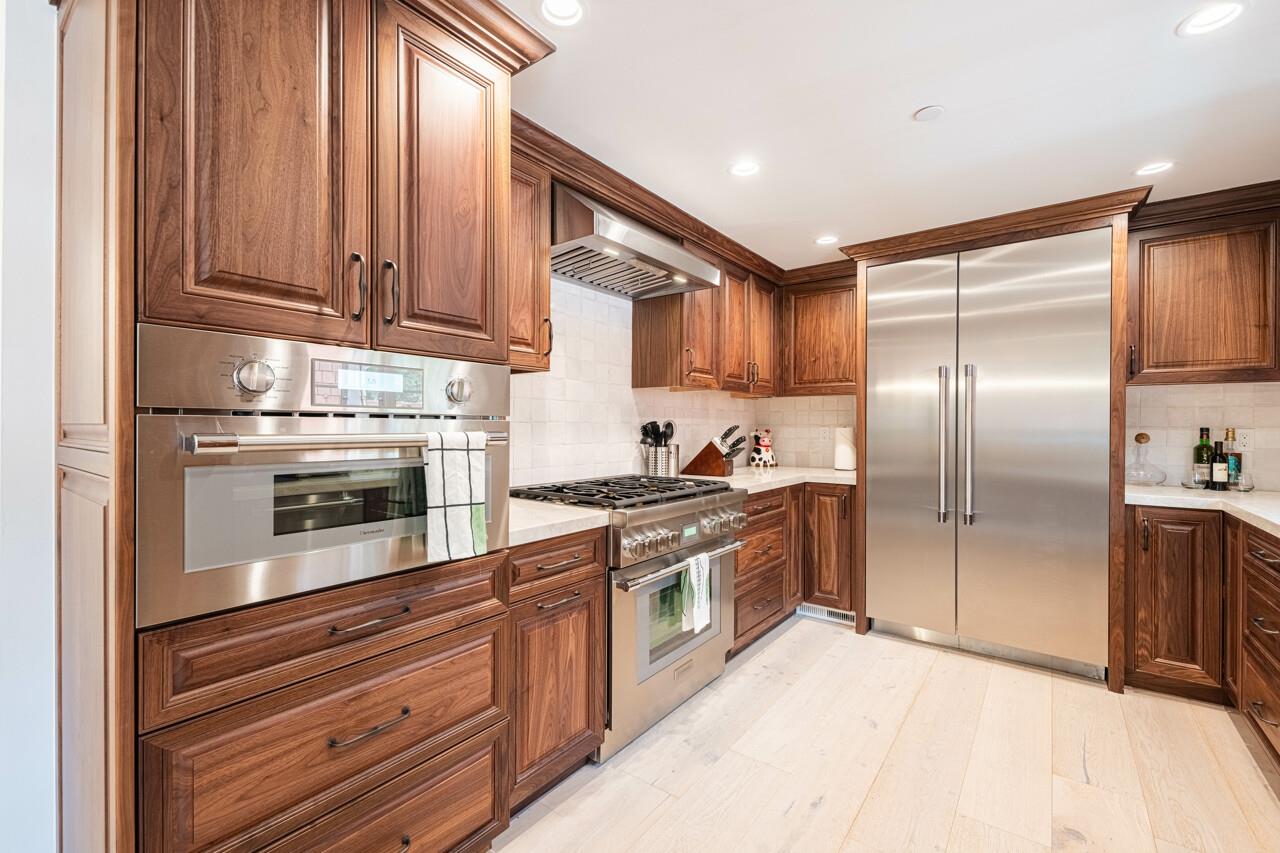 Beautifully Updated Kitchen