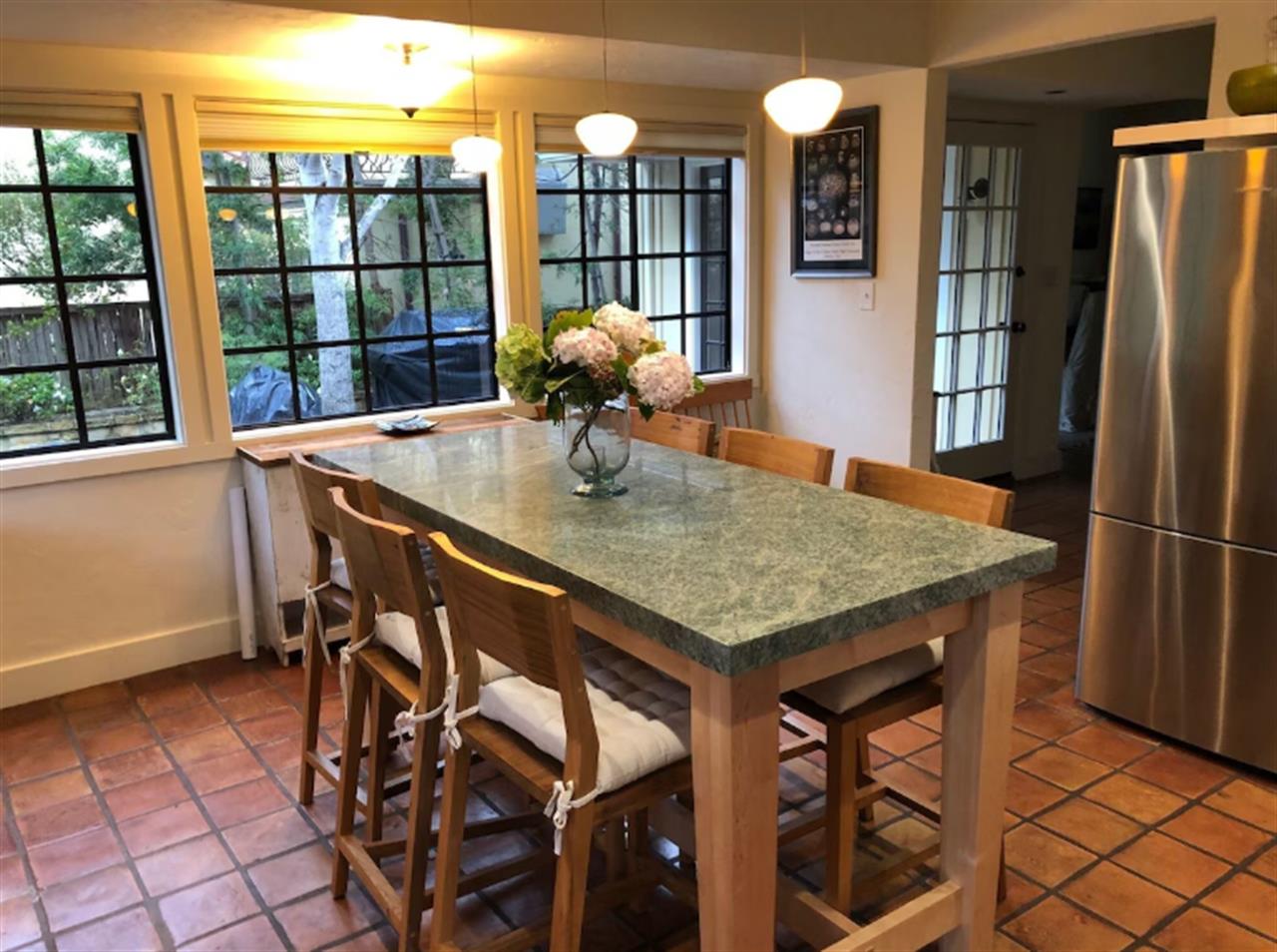 EatIn Kitchen Island