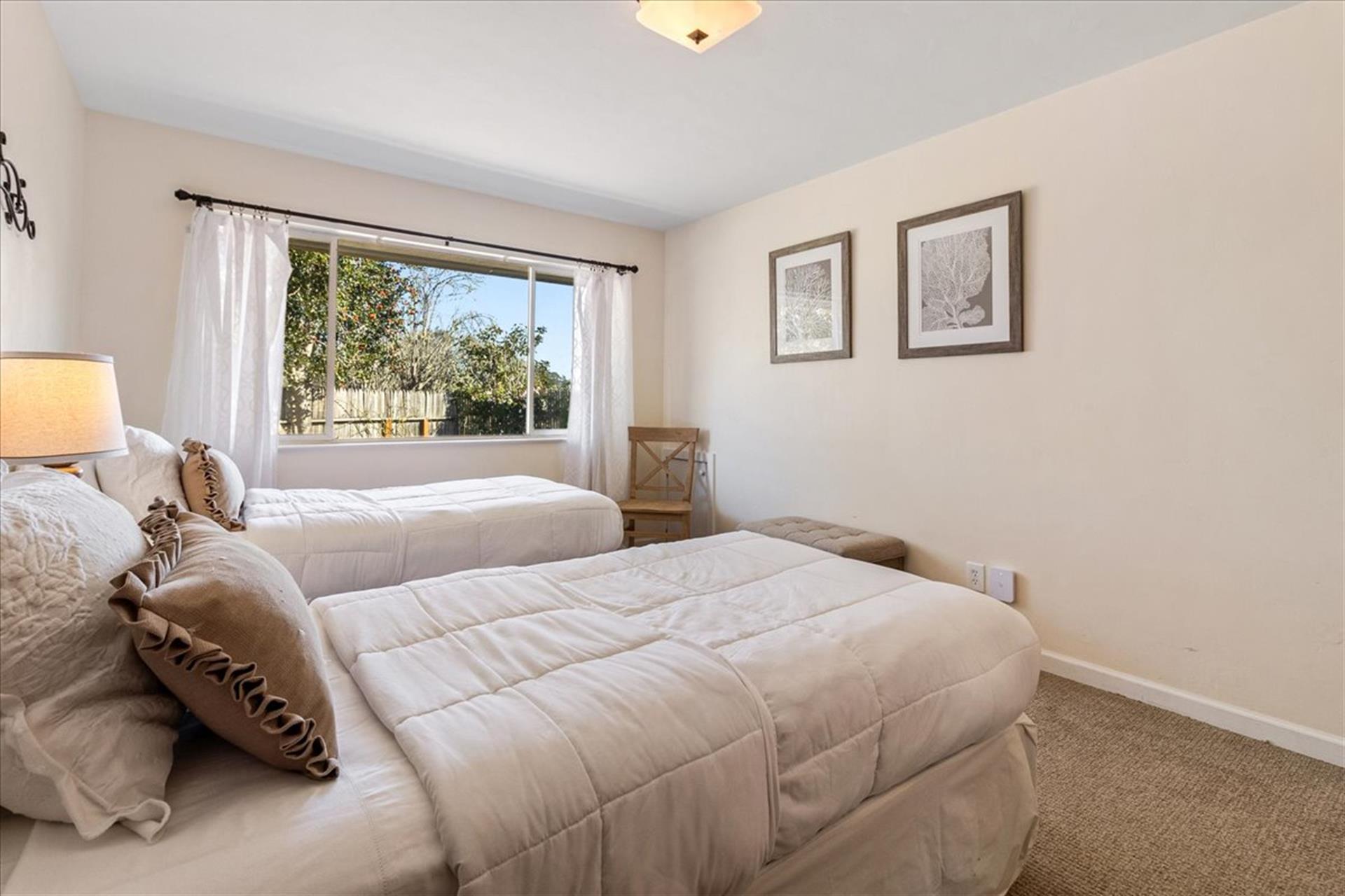 Bedroom 2 has Two Twin Beds