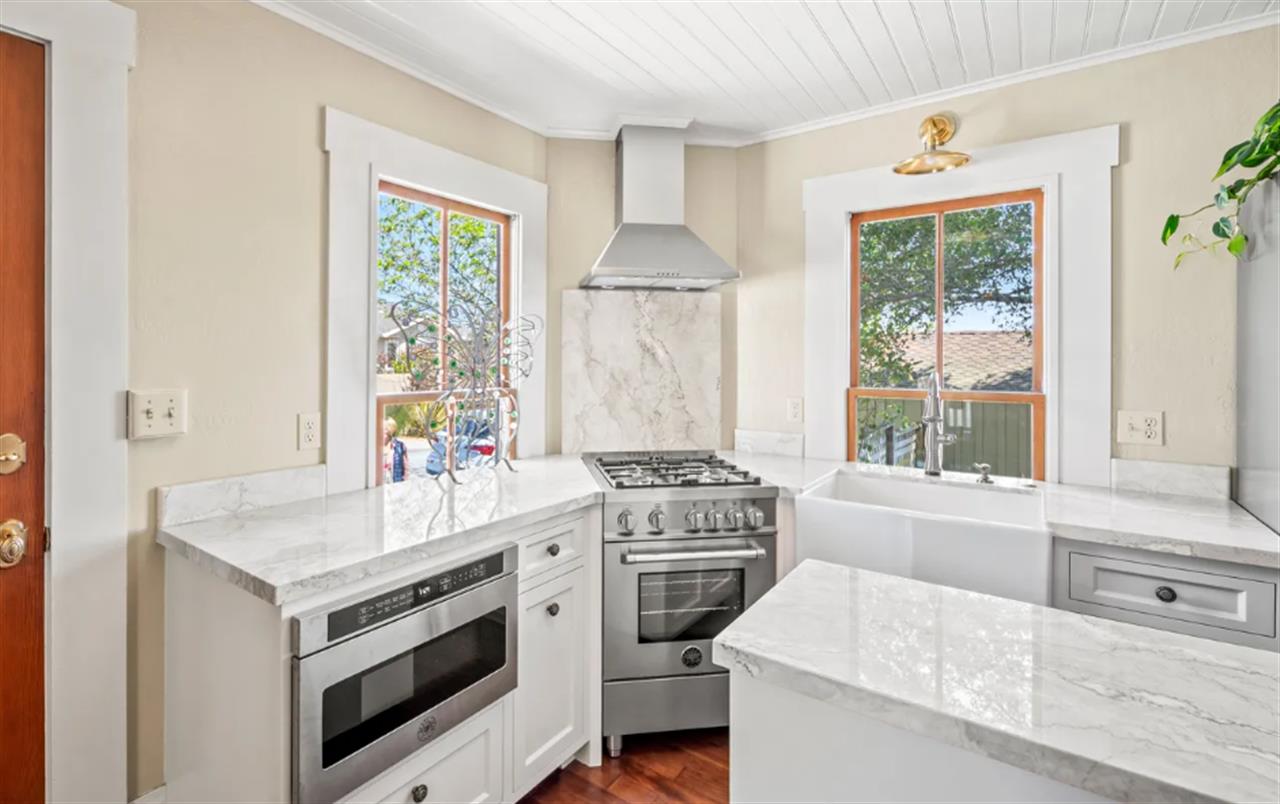 Stunning Remodeled Kitchen
