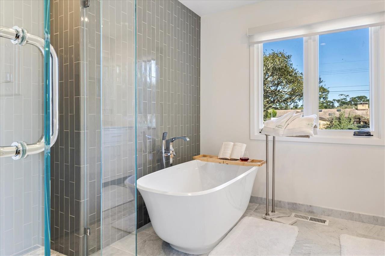 EnSuite Bathroom for Bedroom 1