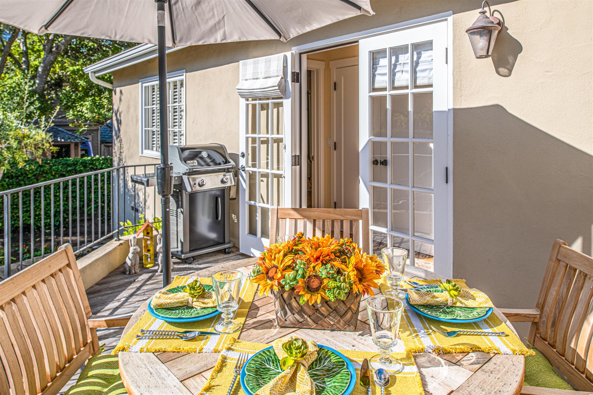 Back Deck, Outdoor Dining, Gourmet Gas Grill