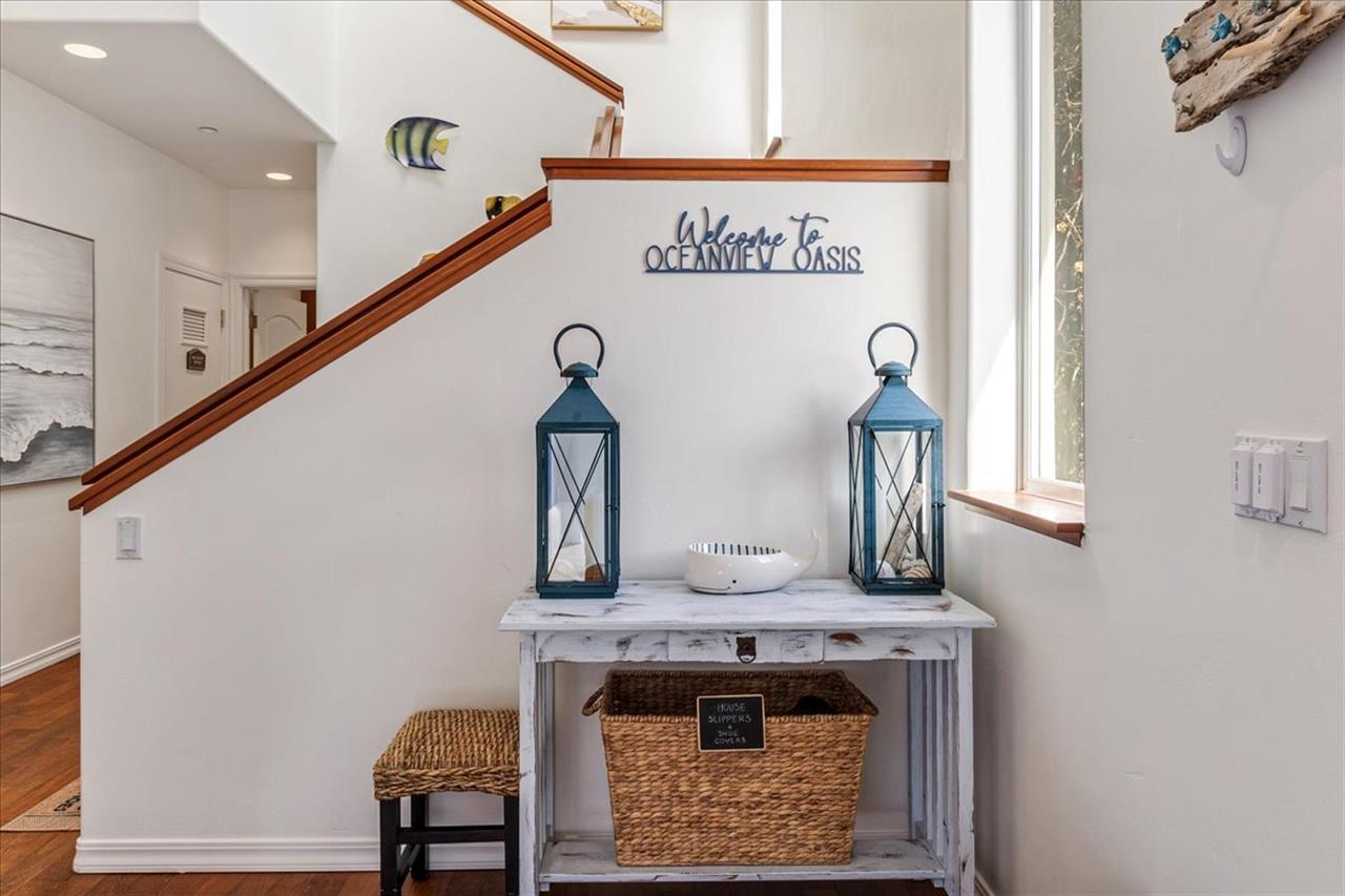 Entry Foyer