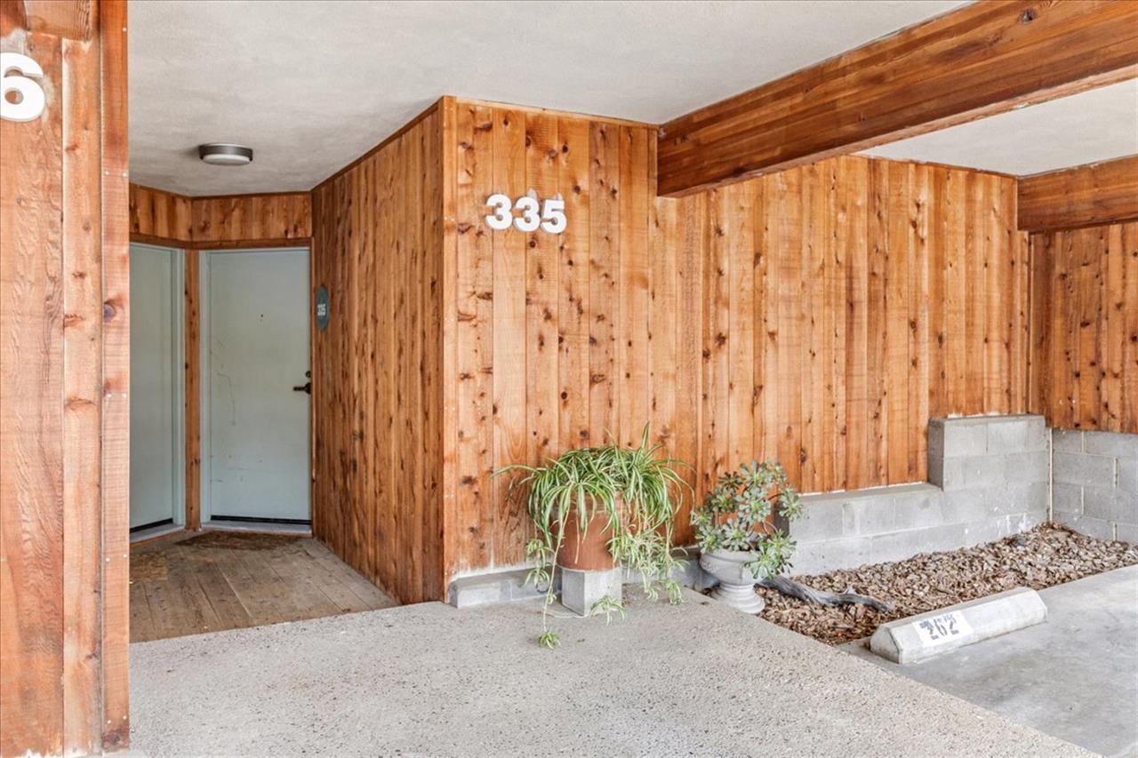 Welcome to Driftwood by the Sea