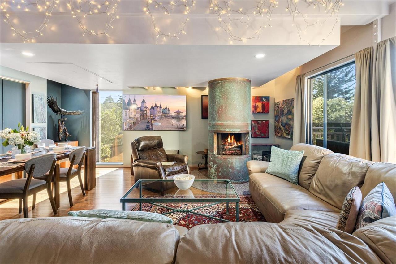 Welcome to The Loft  Spacious Open Concept