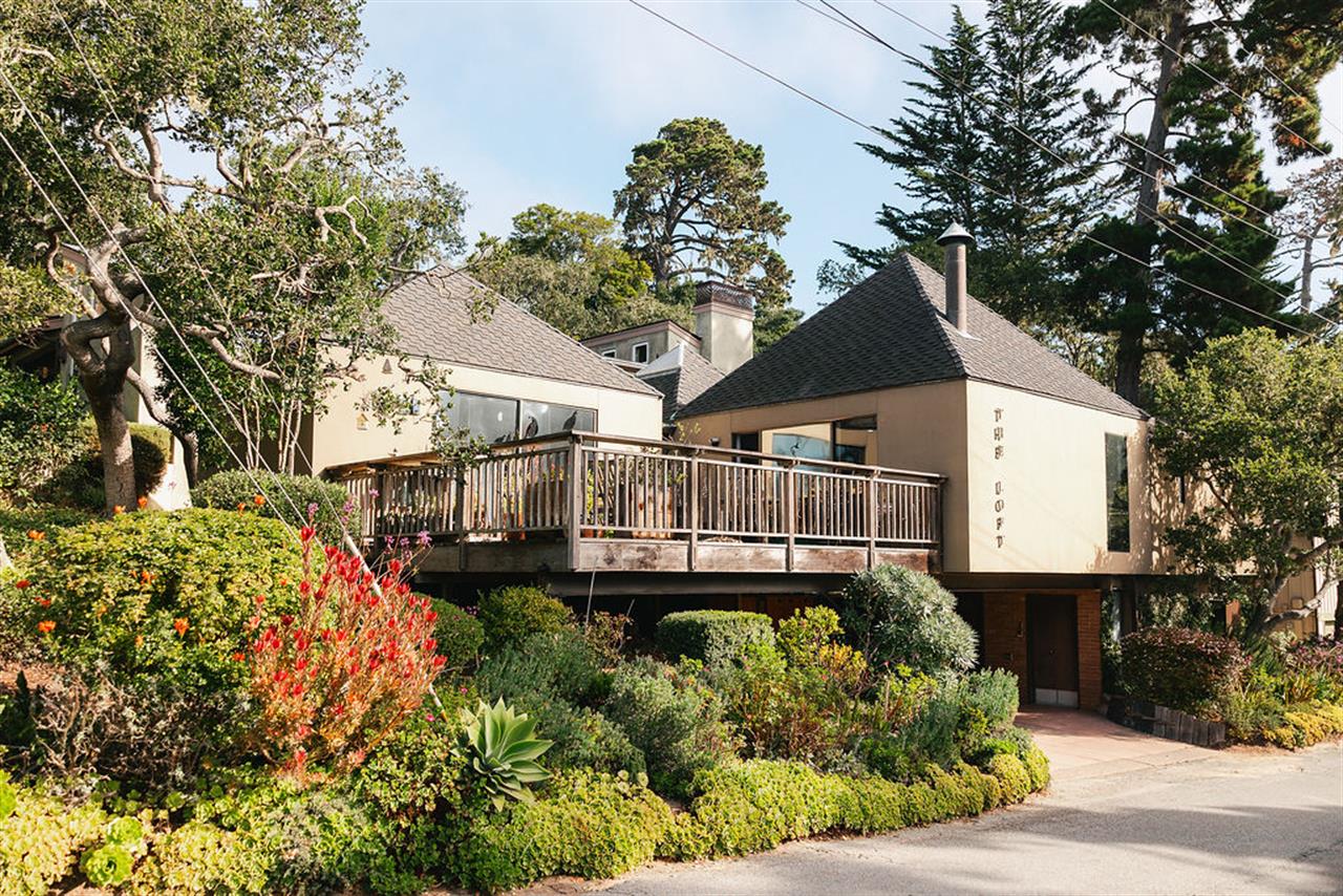 Welcome to The Loft  Walk to Downtown and the Beach