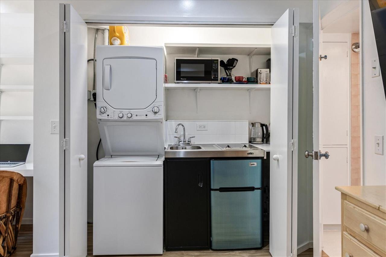 Studio has a Kitchenette and WasherDryer