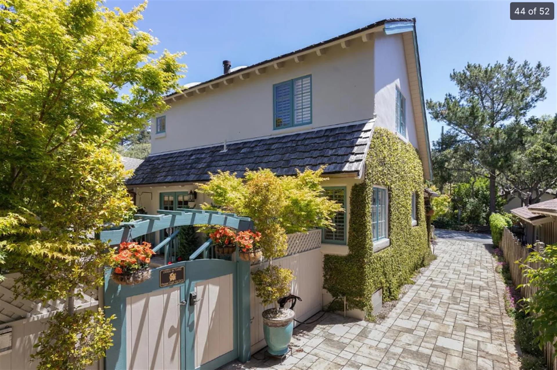 OffStreet Parking  A Rare Carmel Find