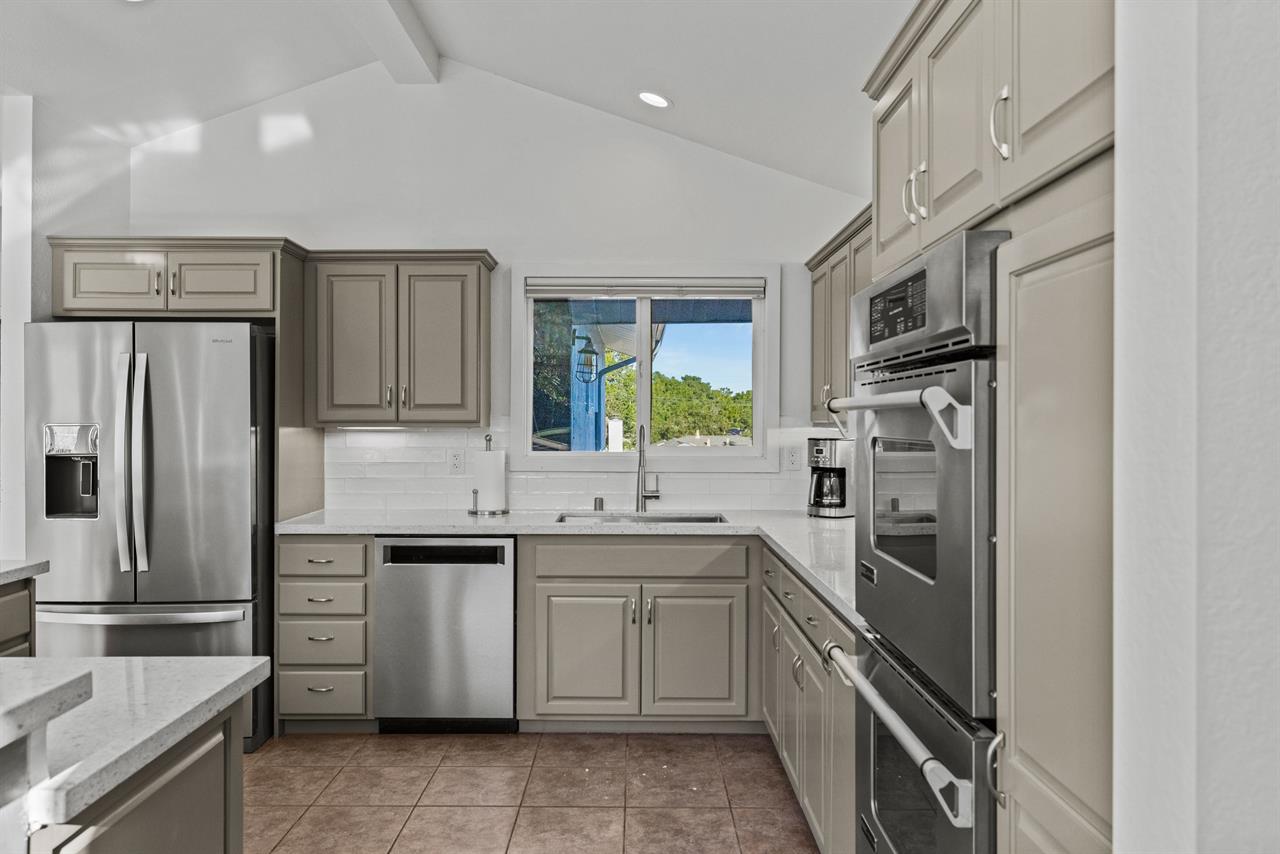 house almost ready, new photos soon