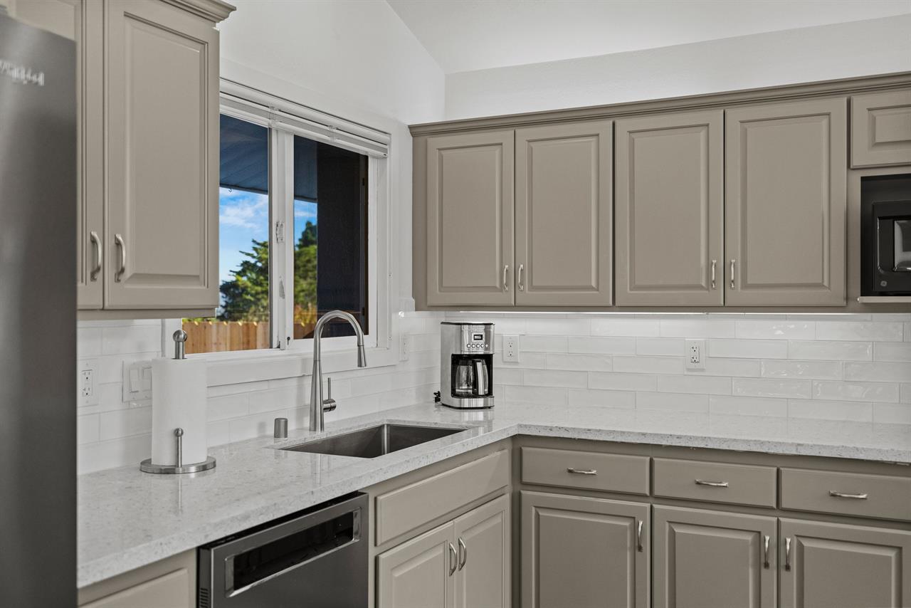 house almost ready, new photos soon