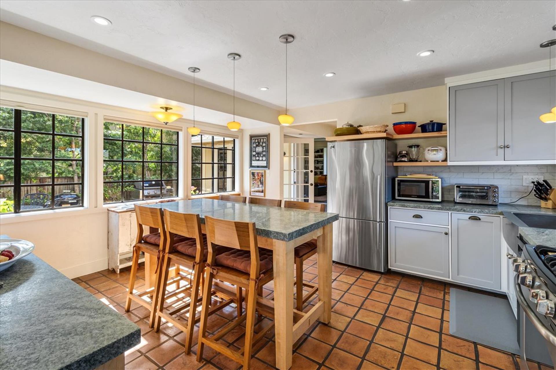 Spacious Fully Equipped Kitchen