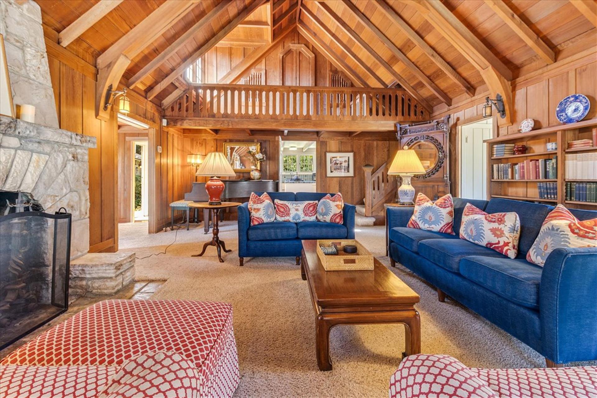 Warm and Inviting with Comfortable Furnishings, Vaulted Ceiling
