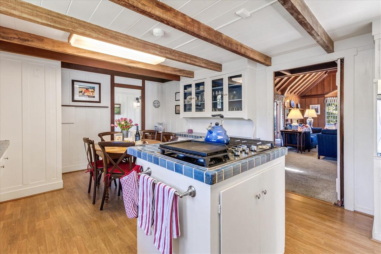 Kitchen with EatIn Area