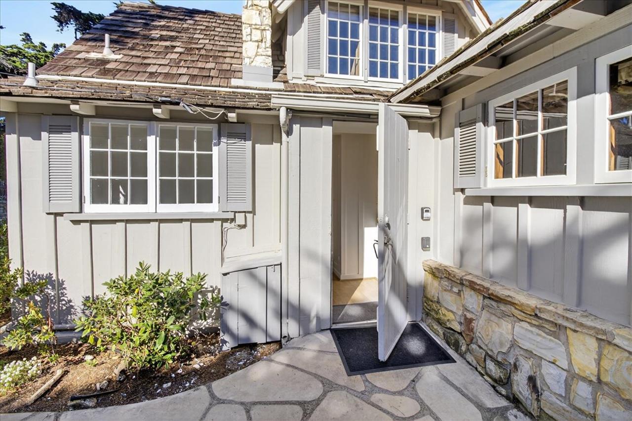 61349 B