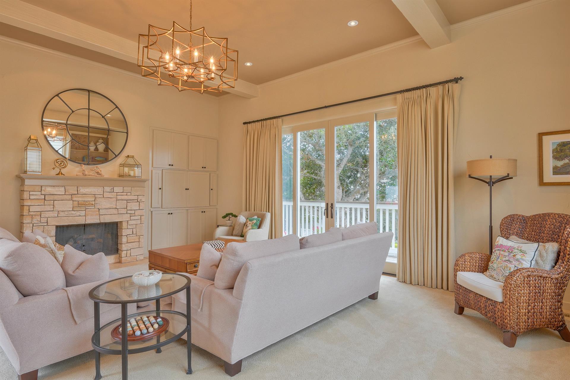 Living Room has a Decorative Only Fireplace