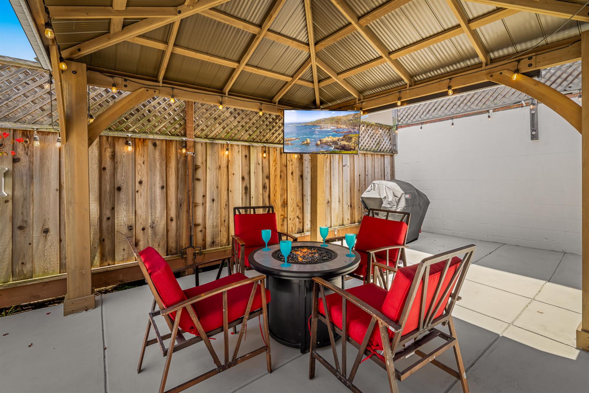 Wonderful Outdoor Living Space