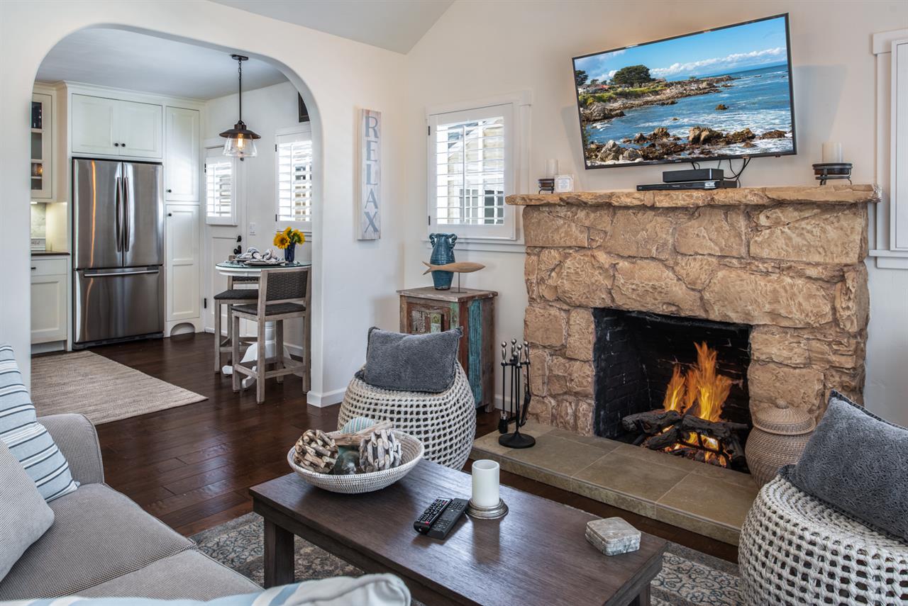 Living Room with Fireplace and HDTV