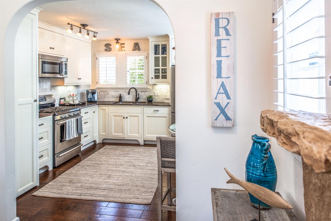 Light and Bright with Beach Themed Decor