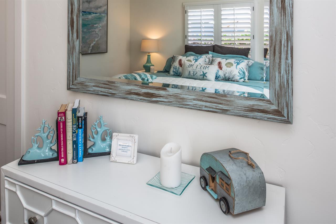 Quaint Beach Cottage Decor