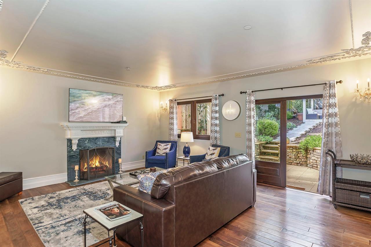 Living Room with Fireplace and HDTV