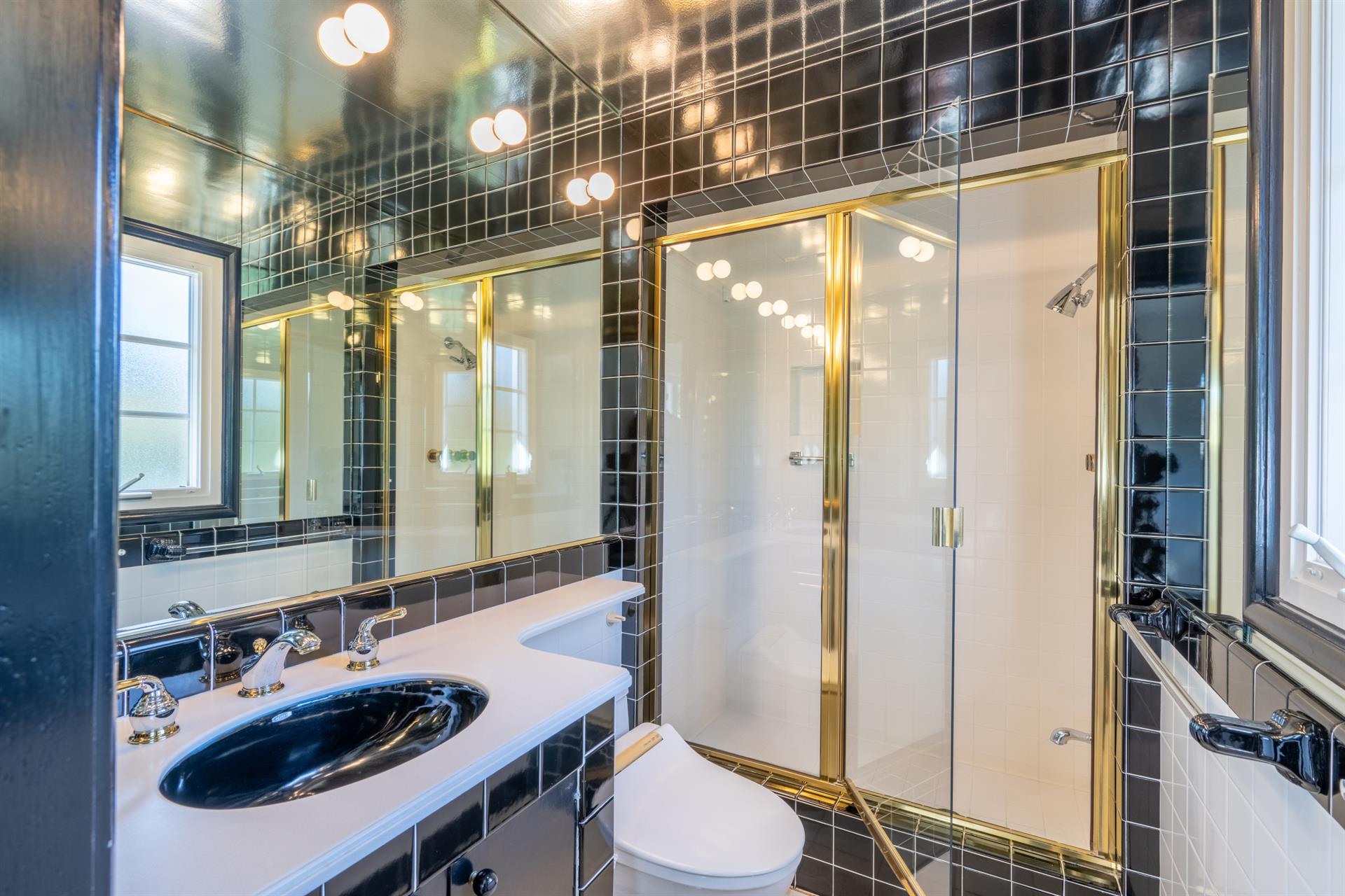 Ensuite Bathroom for Bedroom 1