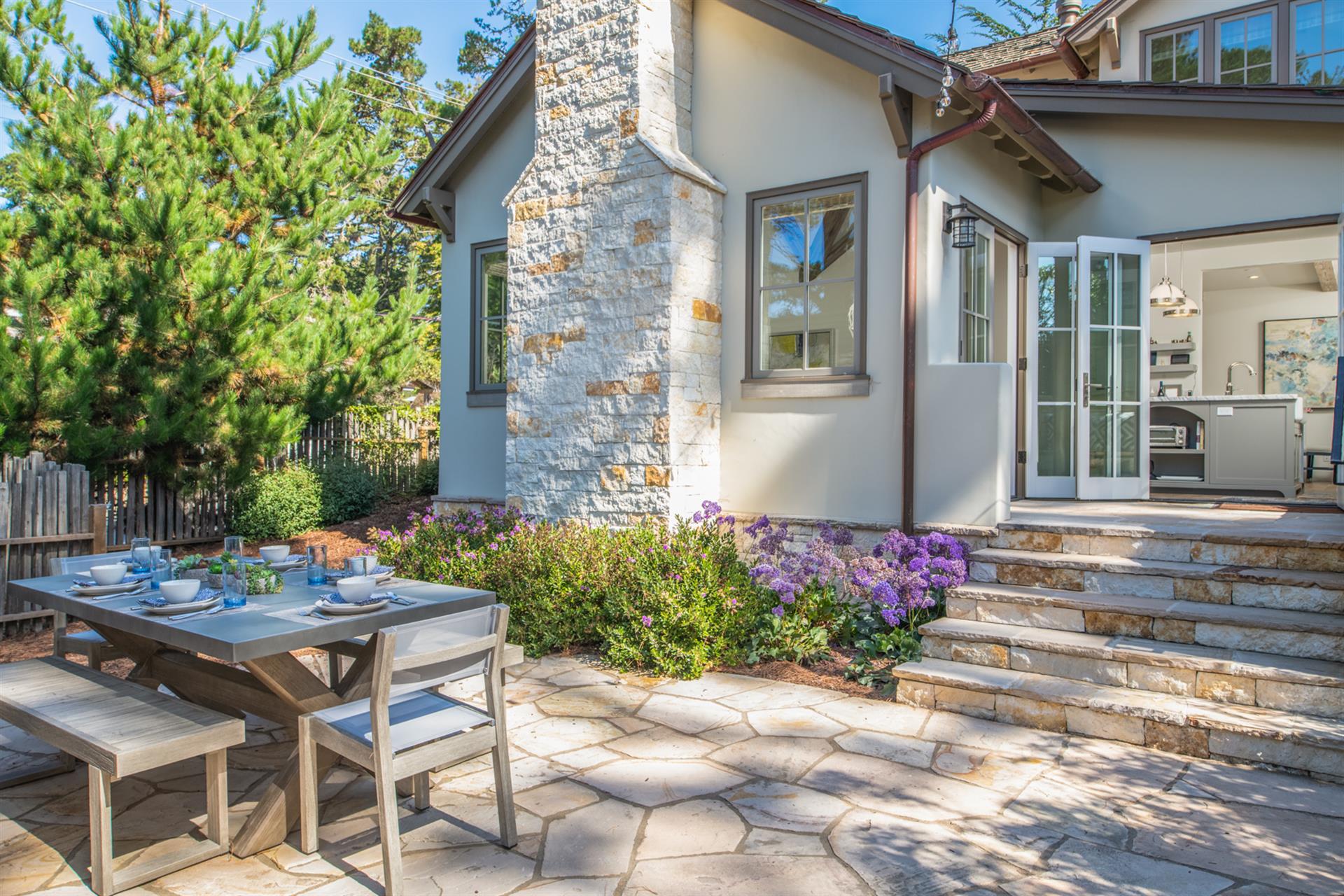 Beautiful Outdoor Living Spaces