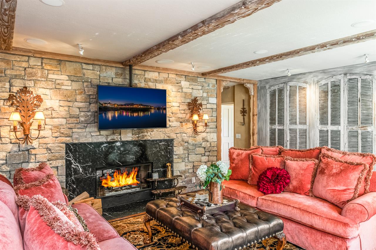 Living Room with Fireplace and HDTV