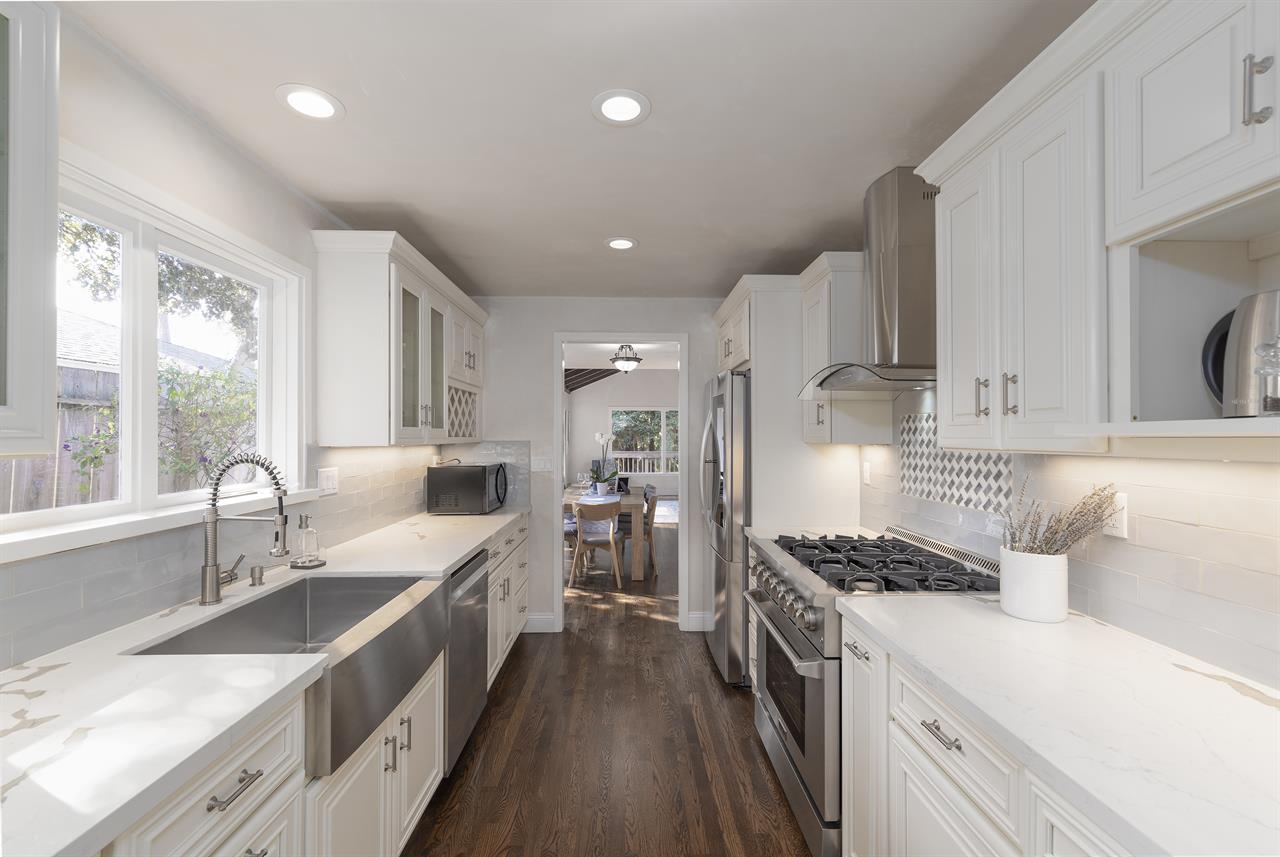 UpperMain Level Fully Equipped Kitchen