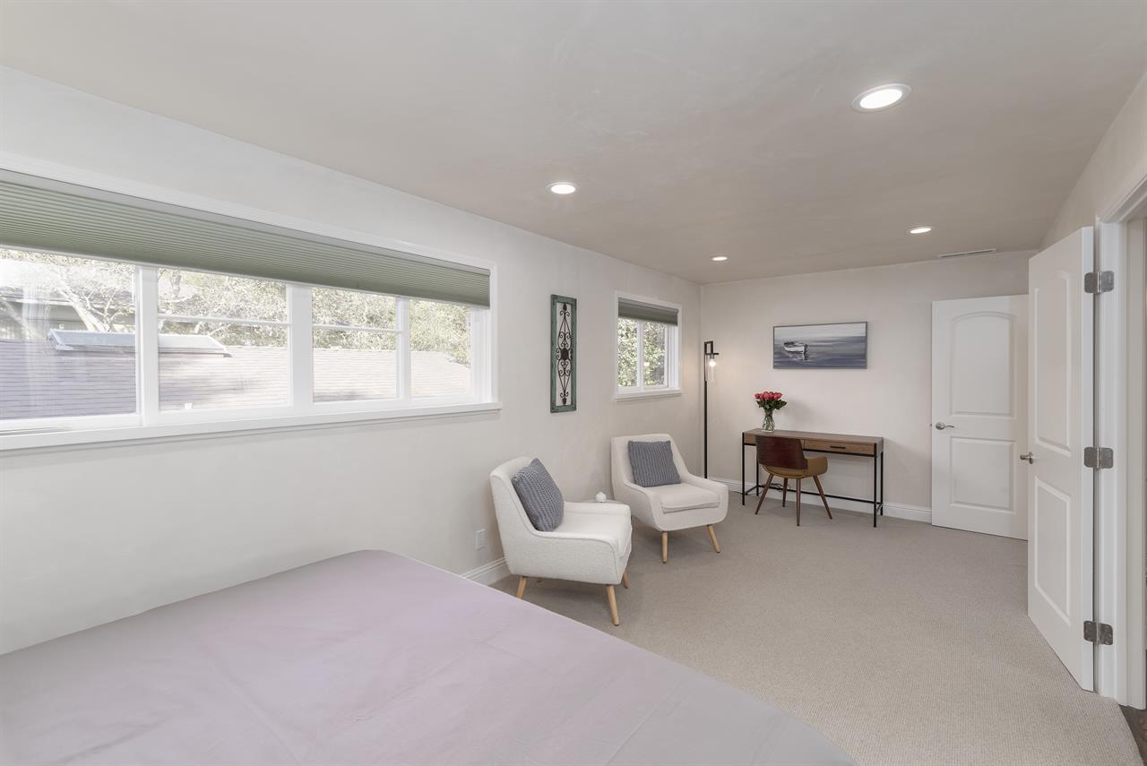 Bedroom 1, California King, Upstairs