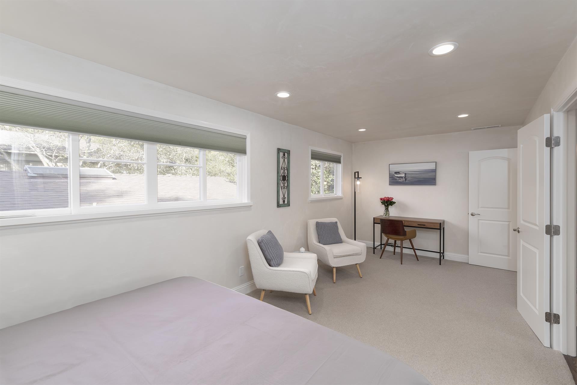 Bedroom 1, California King, Upstairs