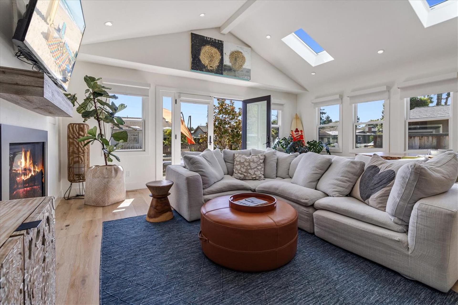 Skylights Add to the LightFilled Open Concept Living Areas