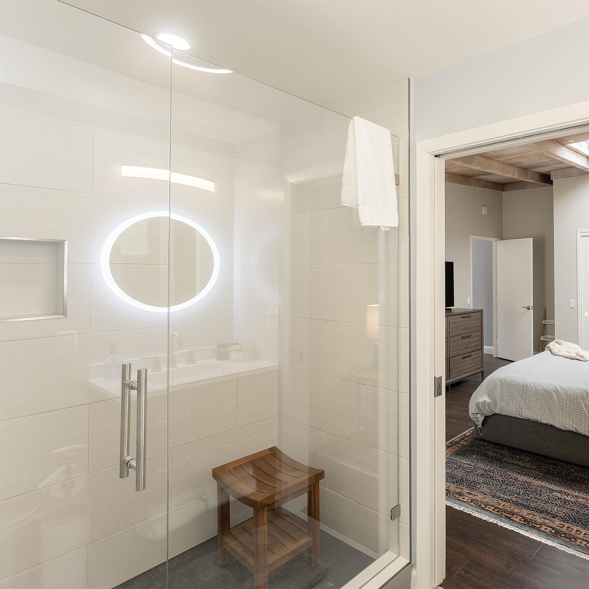 Bedroom 1, Queen, TV, EnSuite Bath with Shower