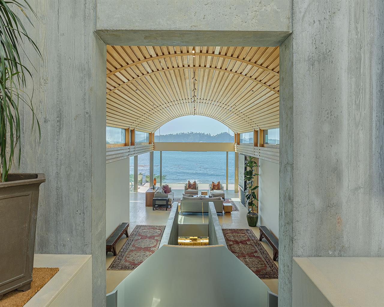 Entering Towards the Living Room