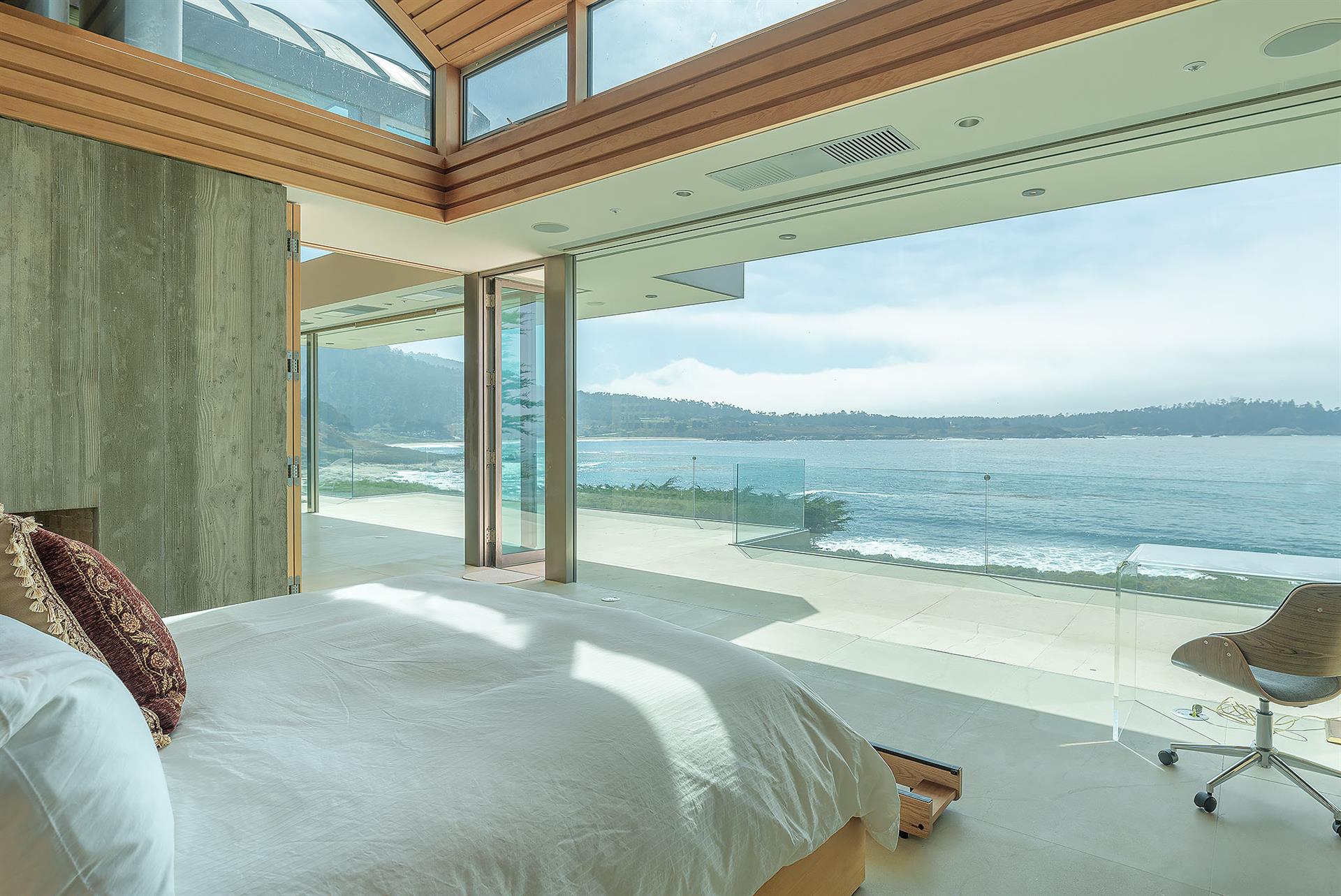 Bedroom 1, King,View, Gas Fireplace, En Suite Bath