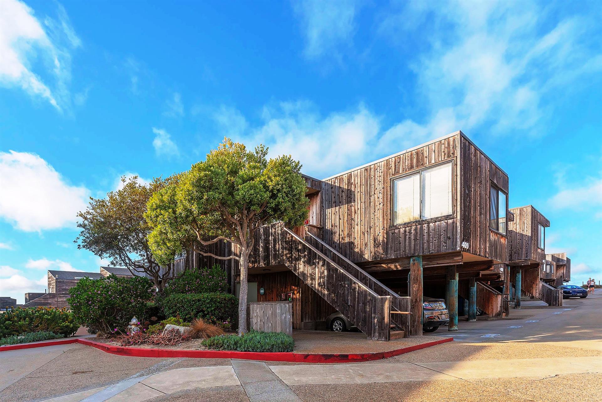 Surf Way Oceanfront Community