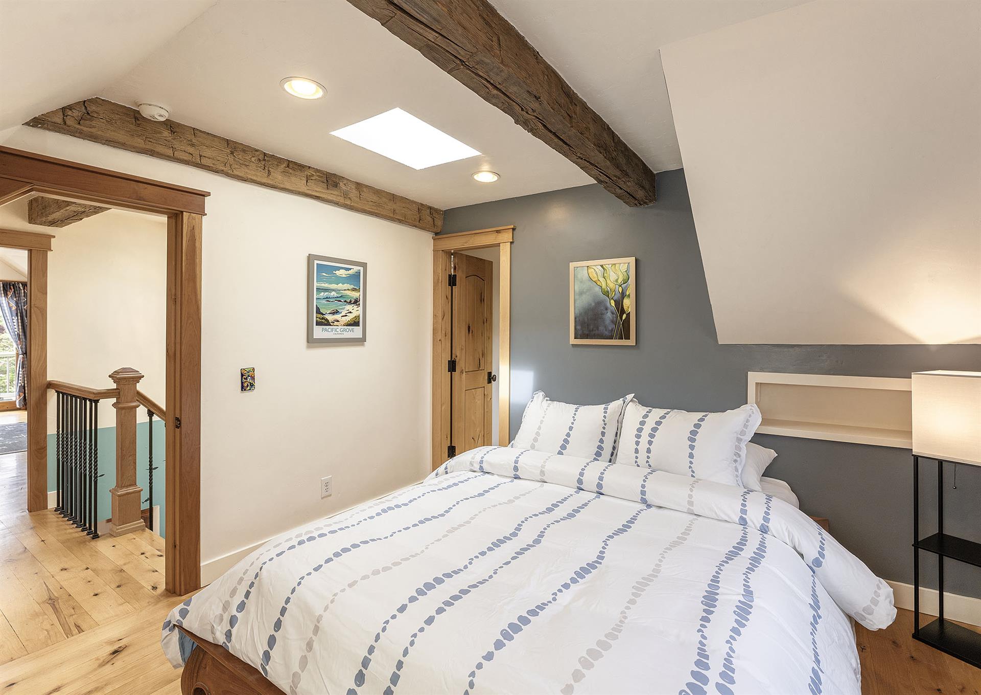 Bedroom 3 Queen Bed, WalkIn Closet