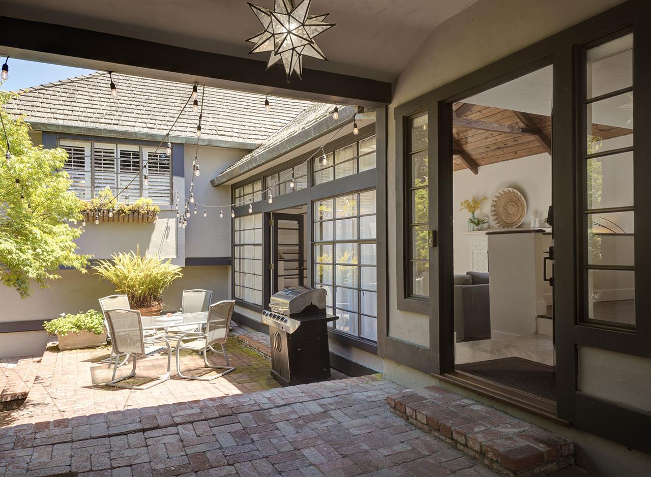 Private Front Patio with Gas BBQ Grill