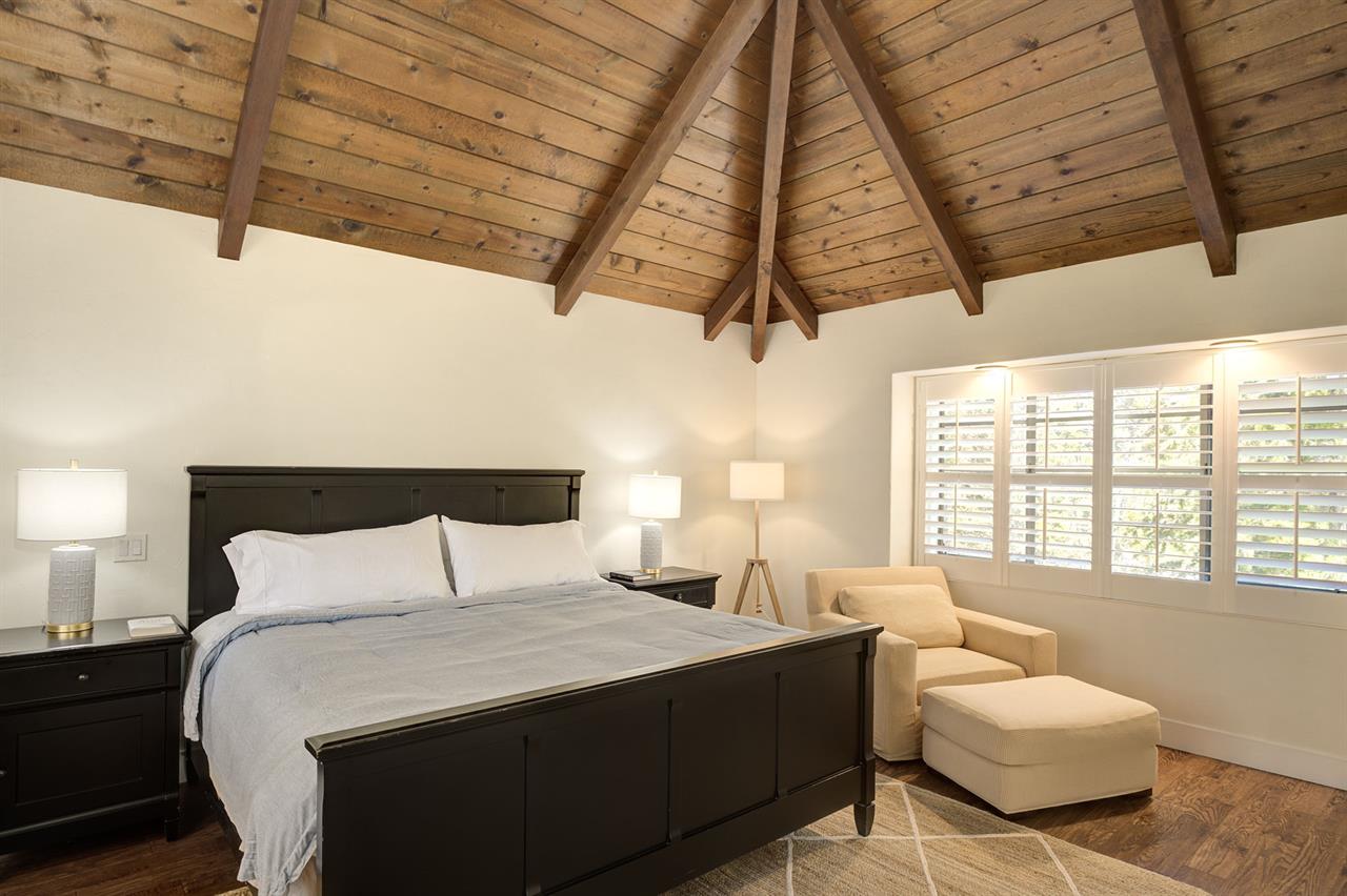 Bedroom 1  King Bed, TV, EnSuite Bath