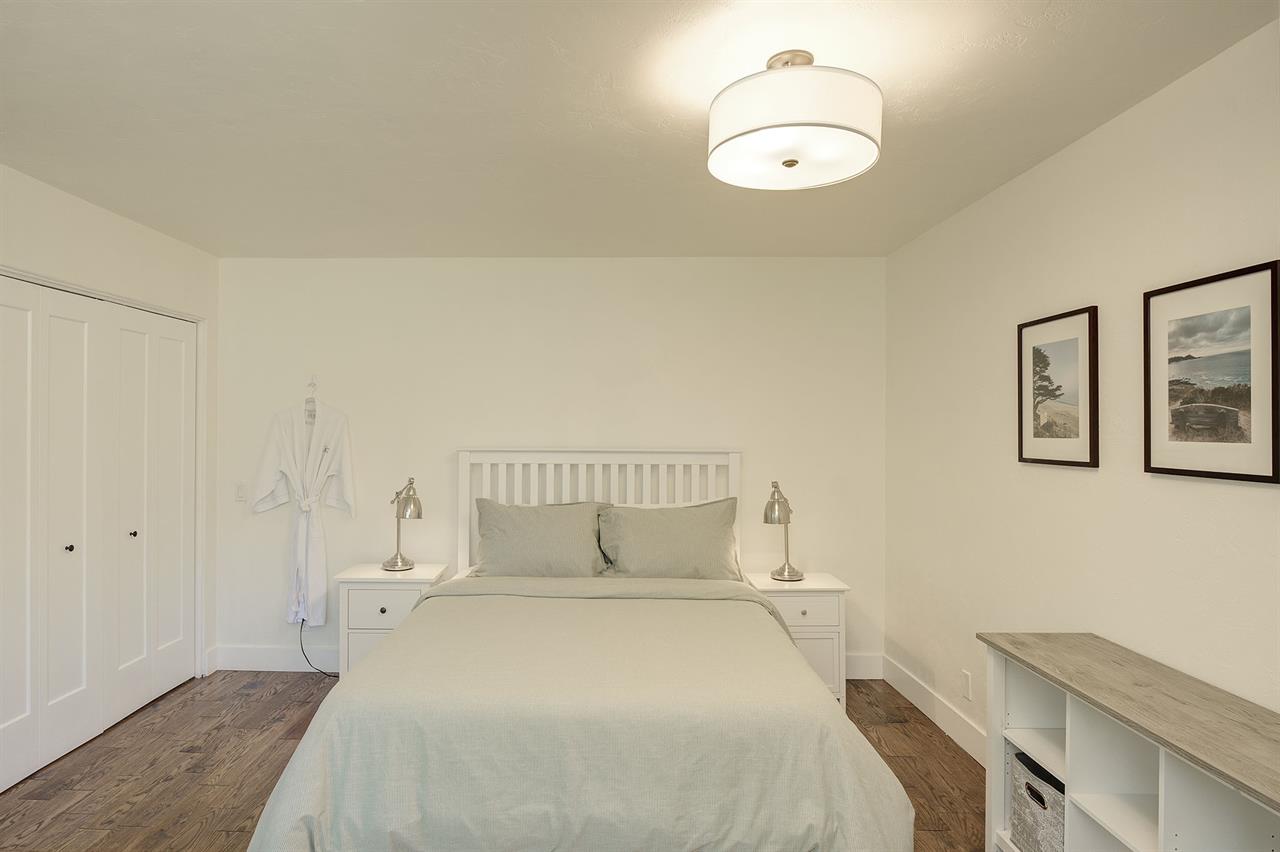 Bedroom 2  Queen Bed