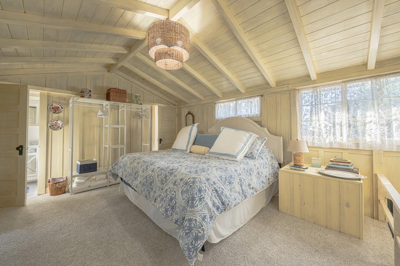 Primary Bedroom Suite, Upstahirs